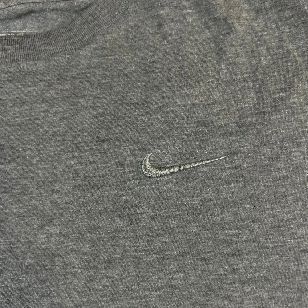 Nike Mens Gray Regular Fit Short Sleeve Crew Neck T-Shirt Swoosh Logo Large